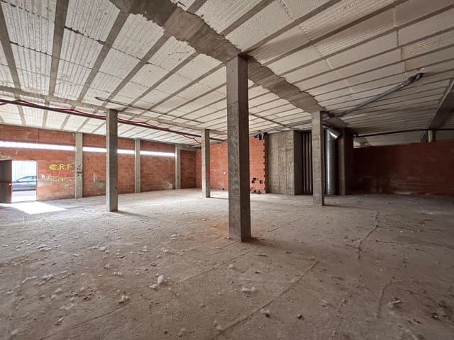 Commercieel te koop in Ponferrada - € 40.700 (Ref: 8907506)