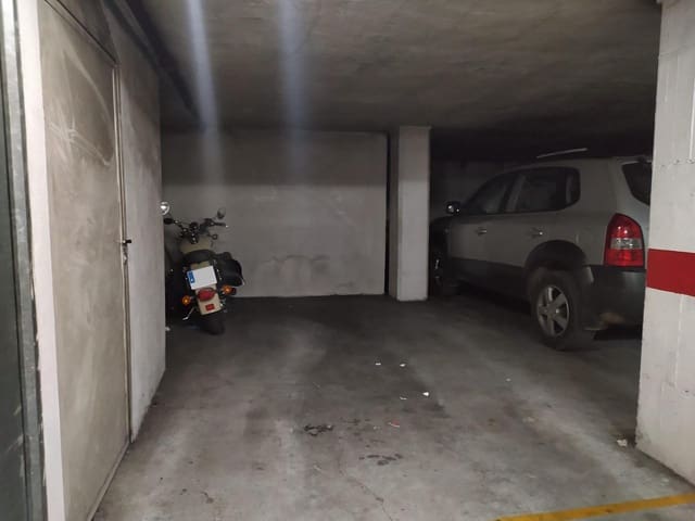 Garage til salg i Ponferrada - € 14.000 (Ref: 8928590)