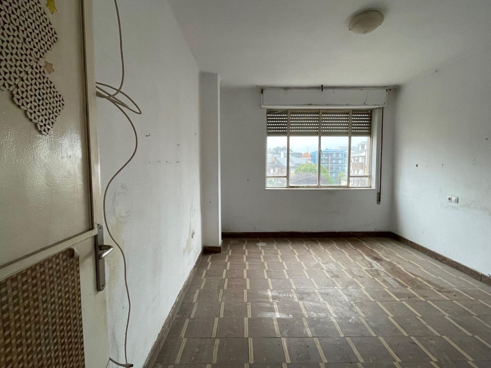 4 soveværelse Lejlighed til salg i Bembibre - € 27.000 (Ref: 9029622)