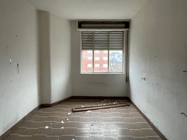 4 soverom Leilighet til salgs i Bembibre - € 27 000 (Ref: 9029622)