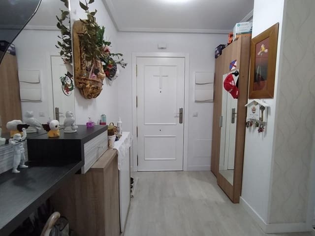 3 slaapkamer Flat te koop in Ponferrada - € 140.000 (Ref: 9065278)