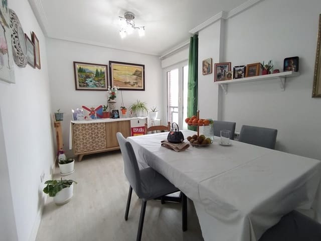 3 slaapkamer Flat te koop in Ponferrada - € 140.000 (Ref: 9065278)