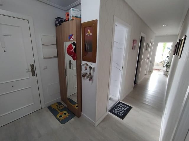 3 slaapkamer Flat te koop in Ponferrada - € 140.000 (Ref: 9065278)