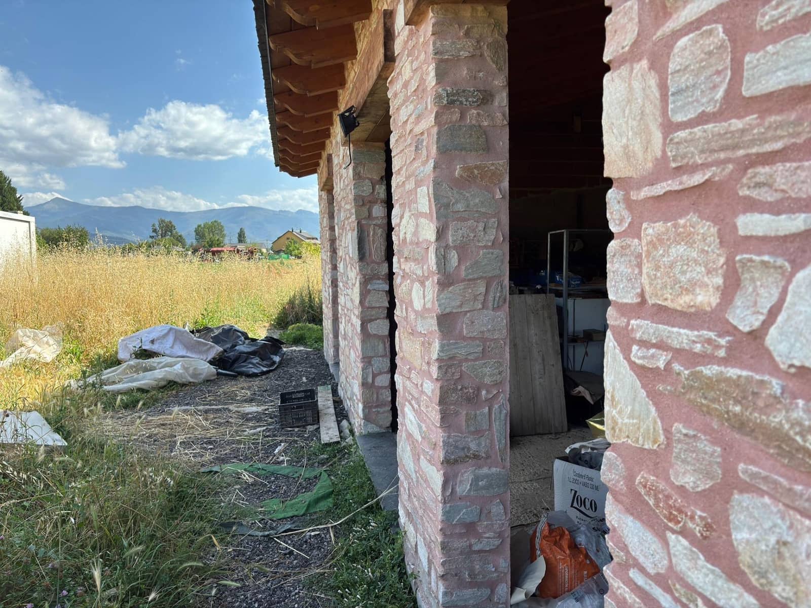 Finca/Herregård til salgs i Ponferrada - € 85 000 (Ref: 9095324)