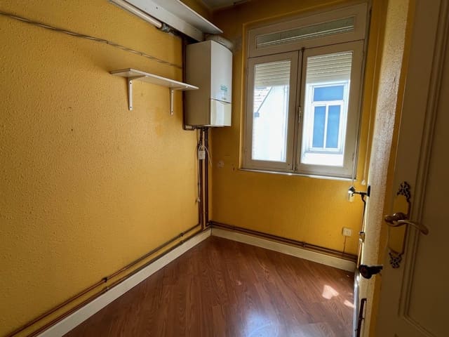 4 camera da letto Appartamento in vendita in Ponferrada - 99.000 € (Rif: 9116161)