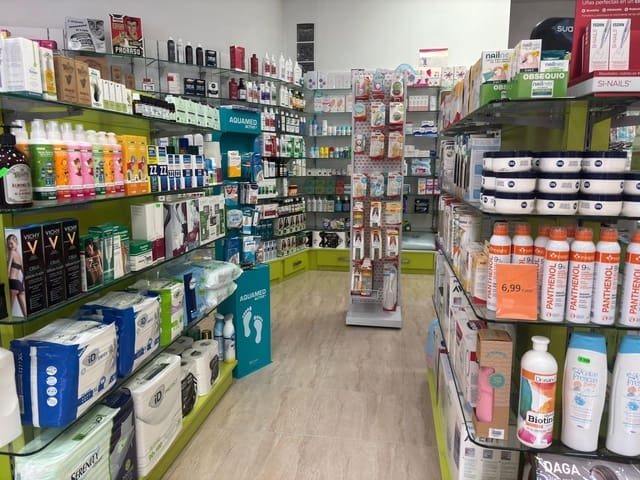 Erhverv til salg i Ponferrada - € 230.000 (Ref: 9125153)