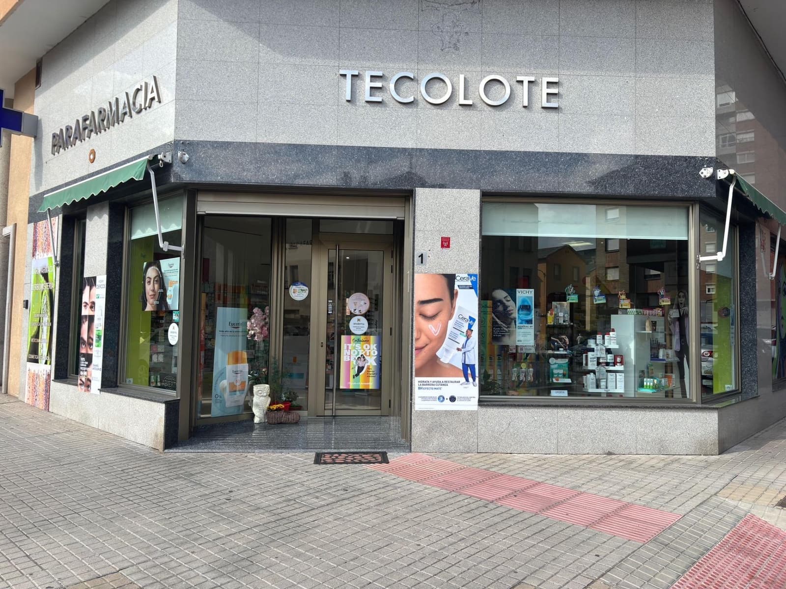 Erhverv til salg i Ponferrada - € 230.000 (Ref: 9125153)