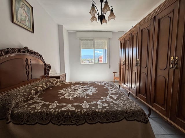 4 camera da letto Appartamento in vendita in Ponferrada - 97.000 € (Rif: 9147252)