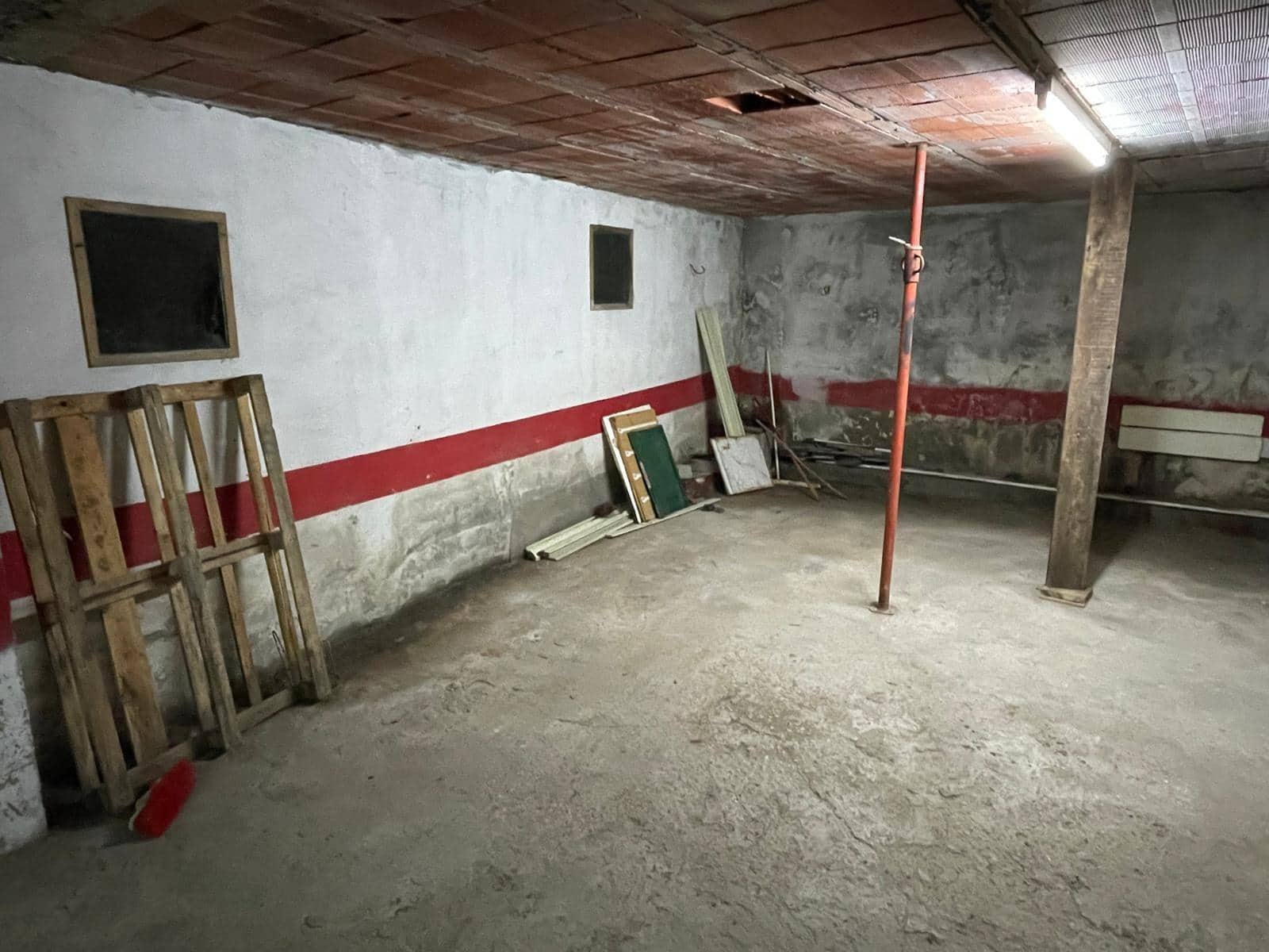 3 soveværelse Lejlighed til salg i Fabero - € 34.400 (Ref: 9163795)