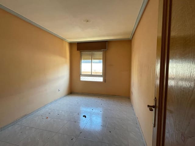 3 soverom Leilighet til salgs i Fabero - € 42 000 (Ref: 9163795)