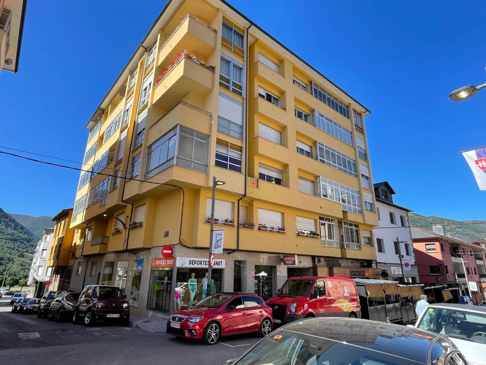 4 chambre Appartement à vendre à Villablino - 47 500 € (Ref: 9163797)