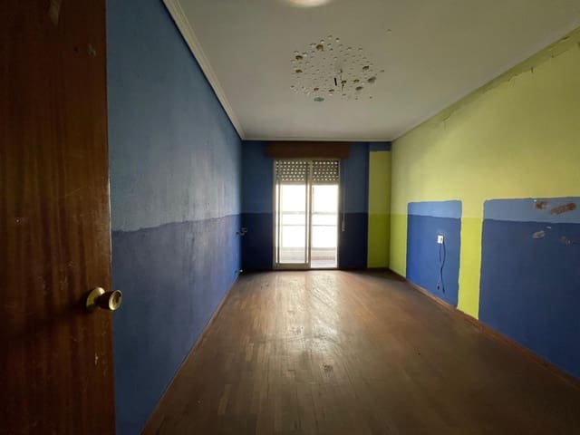 4 soverom Leilighet til salgs i Villablino - € 47 500 (Ref: 9163797)