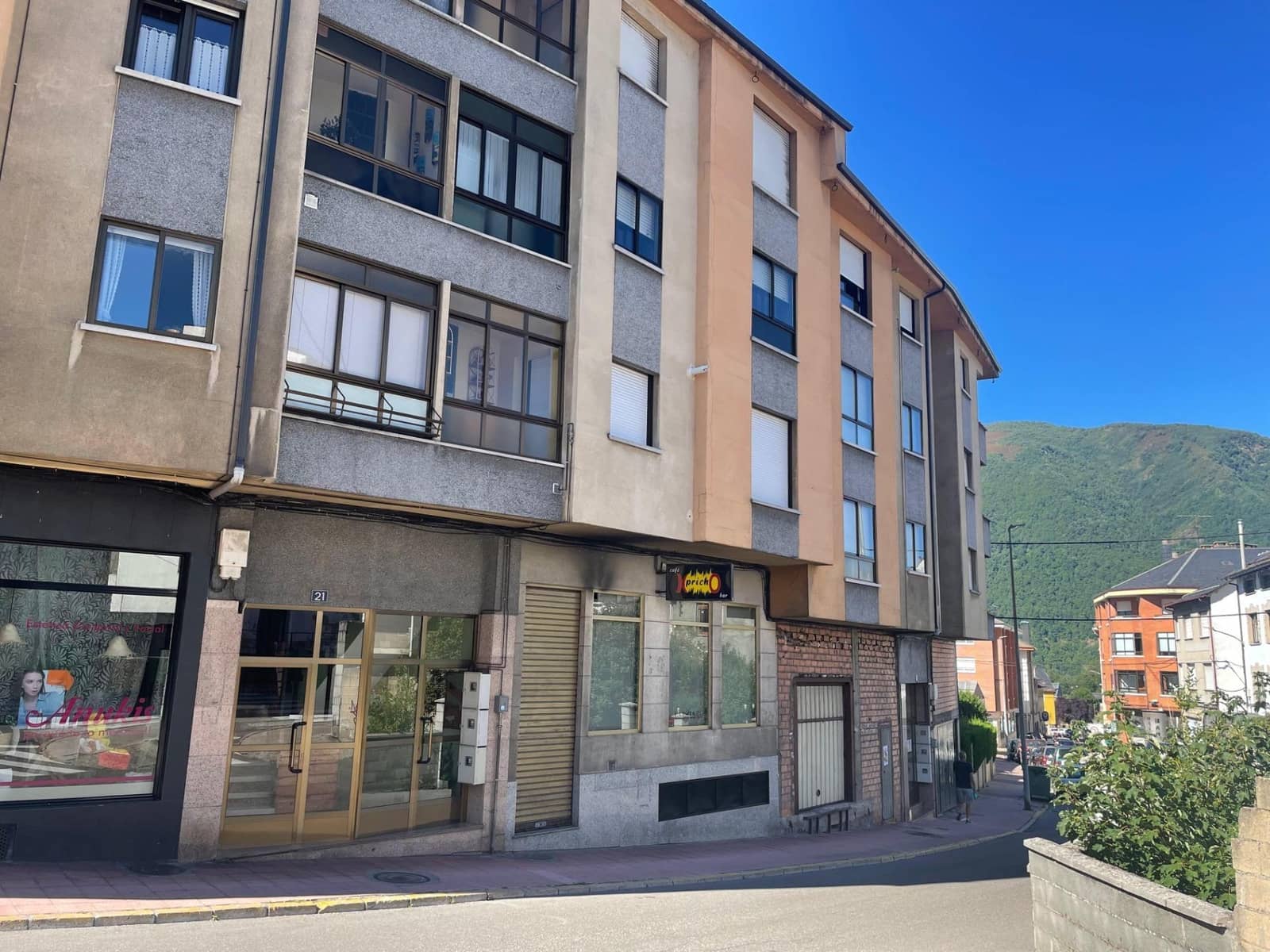 3 soveværelse Lejlighed til salg i Villablino - € 66.000 (Ref: 9163798)