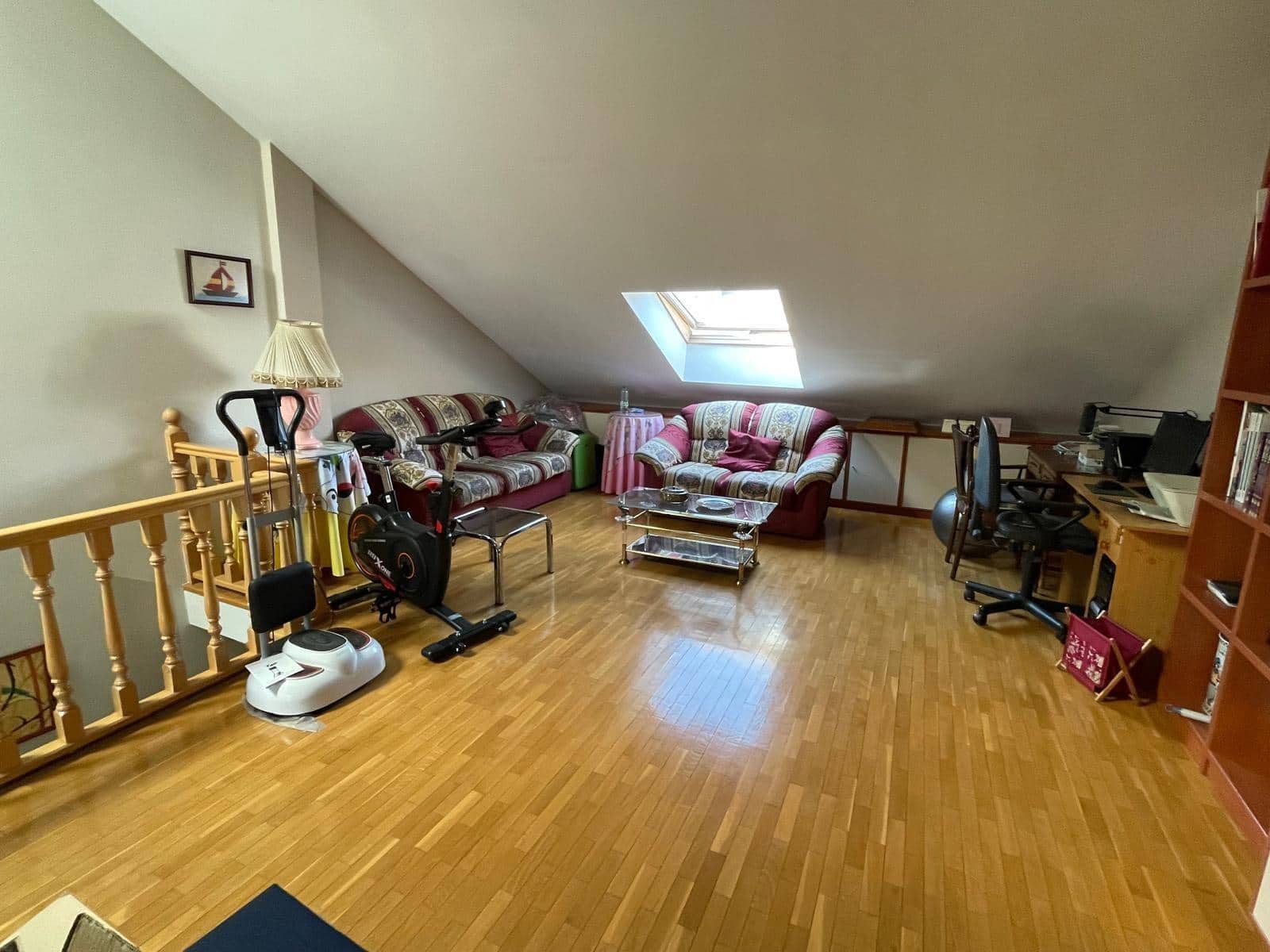 4 soveværelse Rækkehus til salg i Ponferrada med garage - € 319.000 (Ref: 9166948)