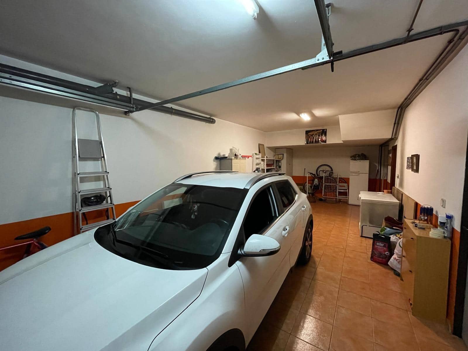 4 soveværelse Rækkehus til salg i Ponferrada med garage - € 319.000 (Ref: 9166948)