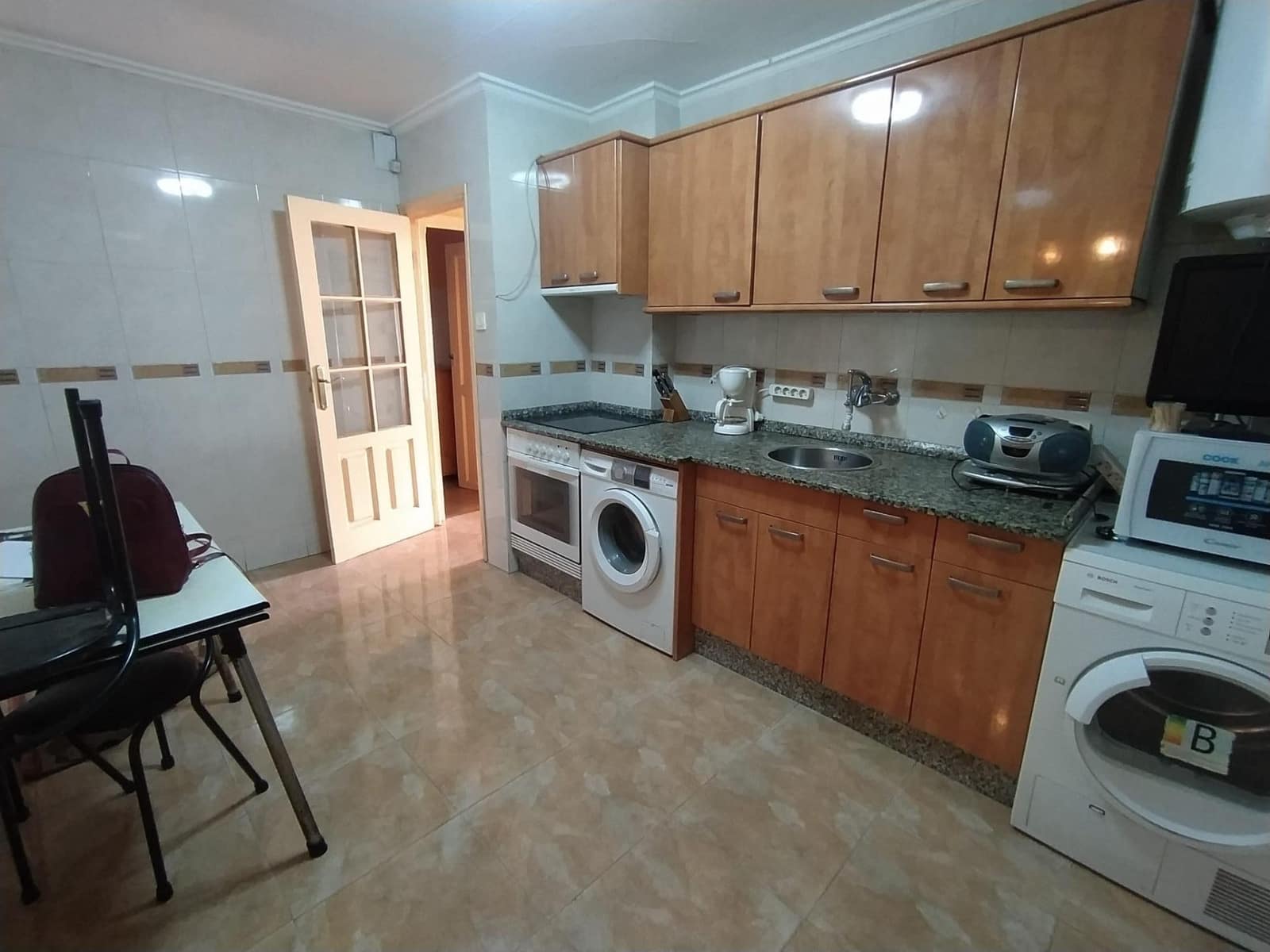 3 slaapkamer Flat te koop in Ponferrada - € 64.000 (Ref: 9243024)