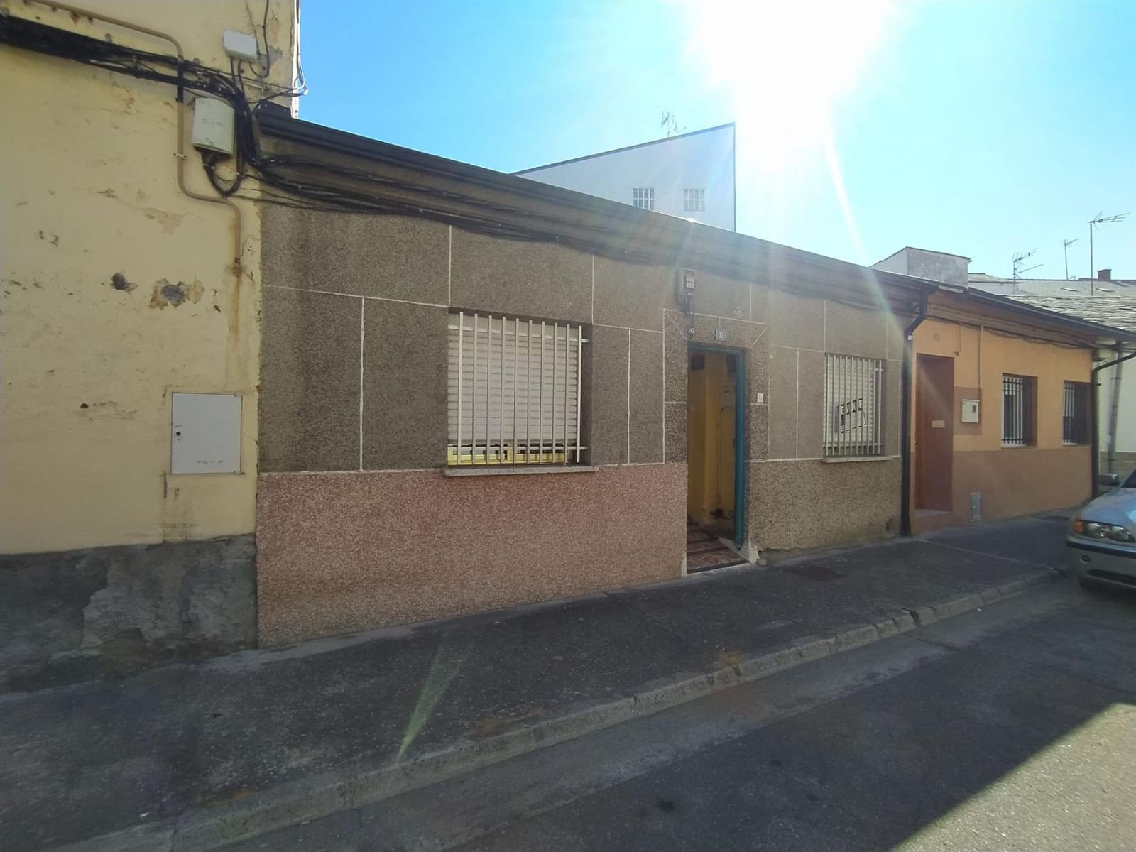 3 slaapkamer Flat te koop in Ponferrada - € 64.000 (Ref: 9243024)