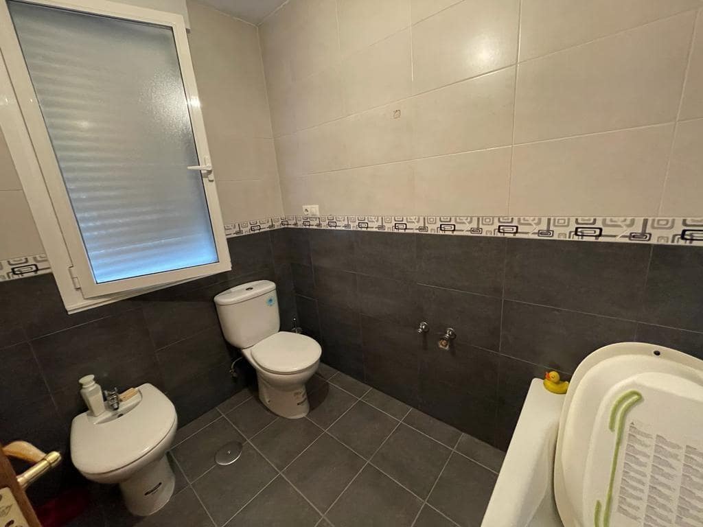 4 soverom Rekkehus til salgs i Cortiguera med garasje - € 145 000 (Ref: 9308589)