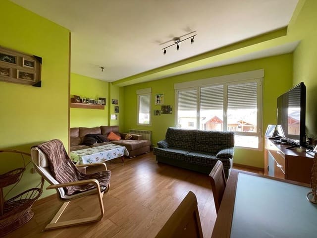 4 slaapkamer Rijtjeshuis te koop in Cortiguera, Cabañas Raras met garage - € 145.000 (Ref: 9308589)