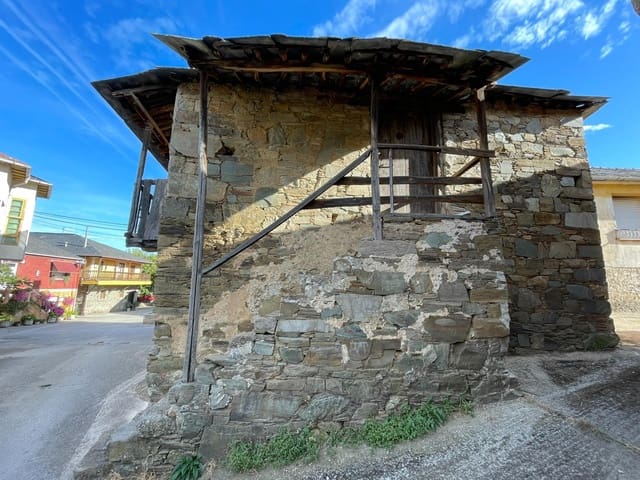 2 sovrum Hus till salu i Ponferrada - 5 500 € (Ref: 9321966)