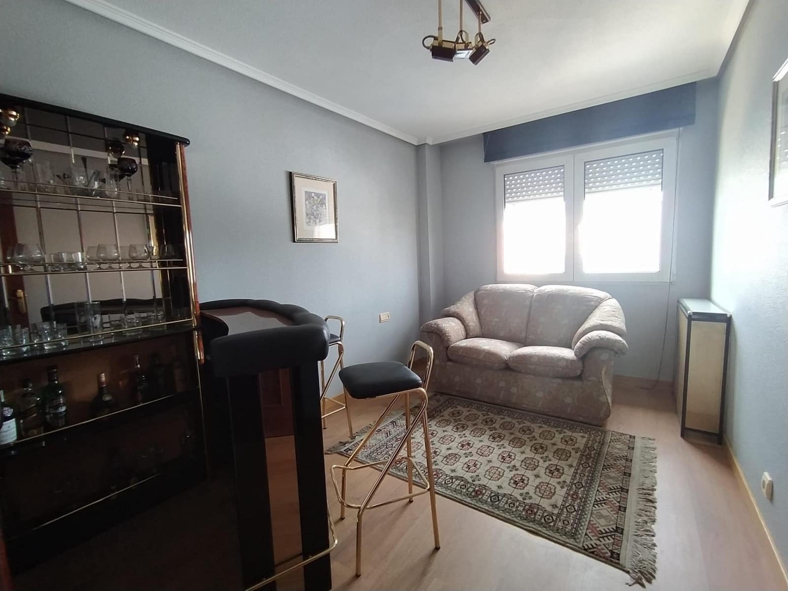 4 makuuhuone Huoneisto myytävänä paikassa Ponferrada mukana 
autotalli - 115 000 € (Ref: 9353674)