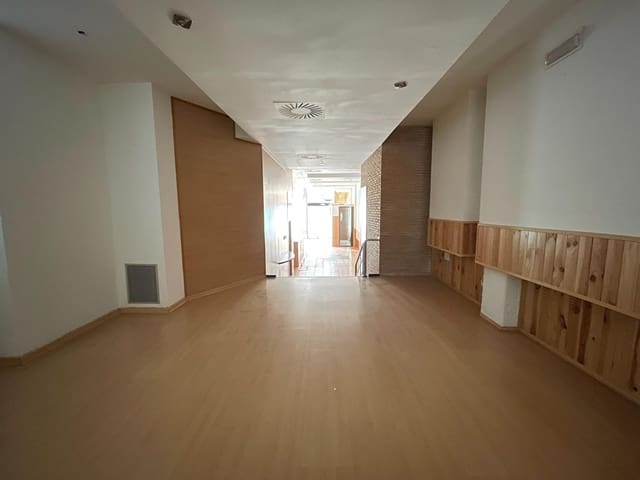 Kommersiell till salu i Ponferrada - 130 000 € (Ref: 9367621)