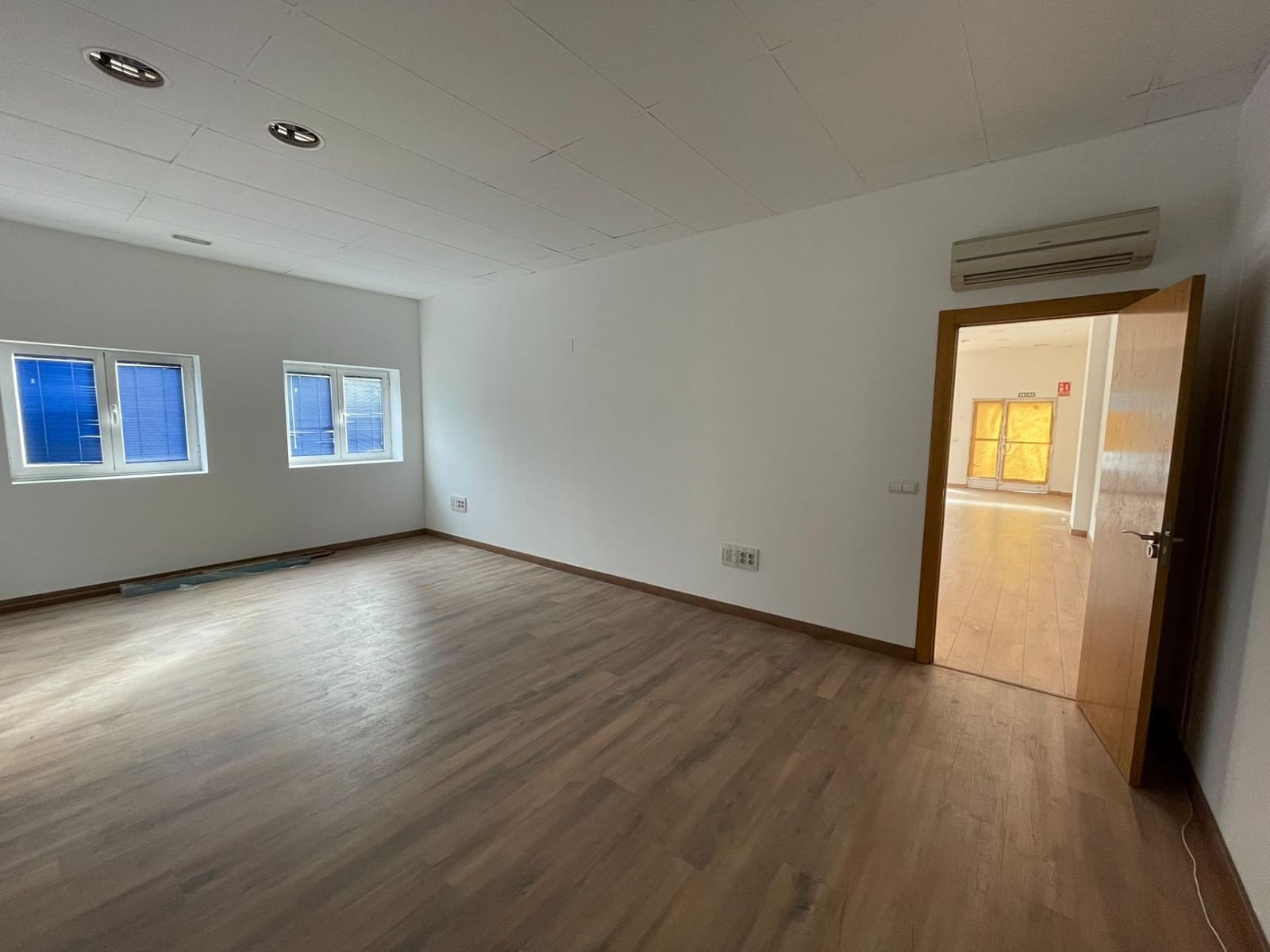 Kommersiell att hyra i Ponferrada - 600 € (Ref: 9367623)