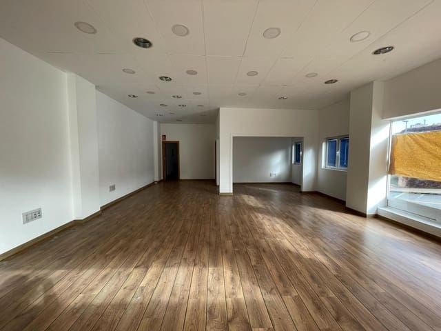 Commercial for rent in Ponferrada - € 600 (Ref: 9367623)