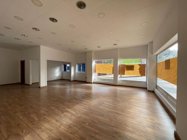 Commercial for rent in Ponferrada - € 600 (Ref: 9367623)