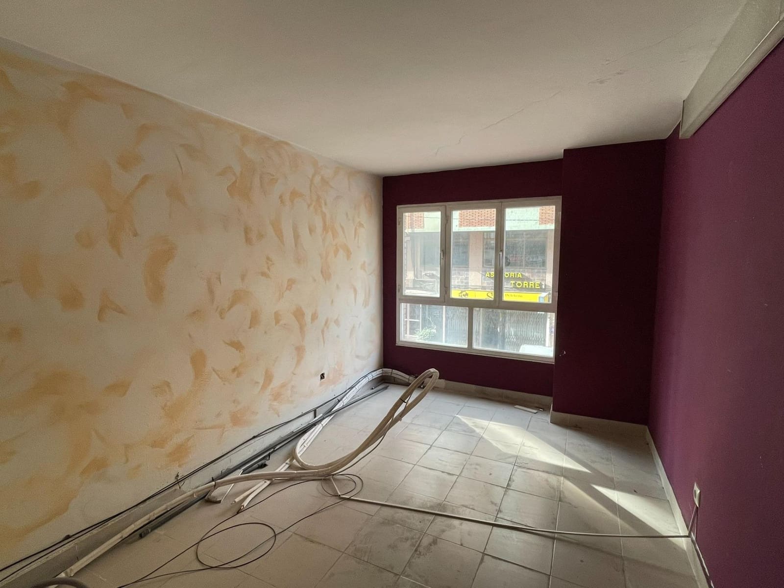 Erhverv til leje i Ponferrada - € 600 (Ref: 9367626)