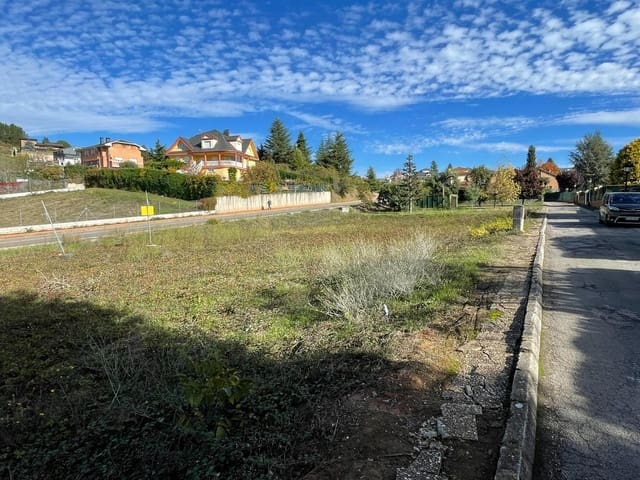 Tomt till salu i Ponferrada - 53 000 € (Ref: 9367627)