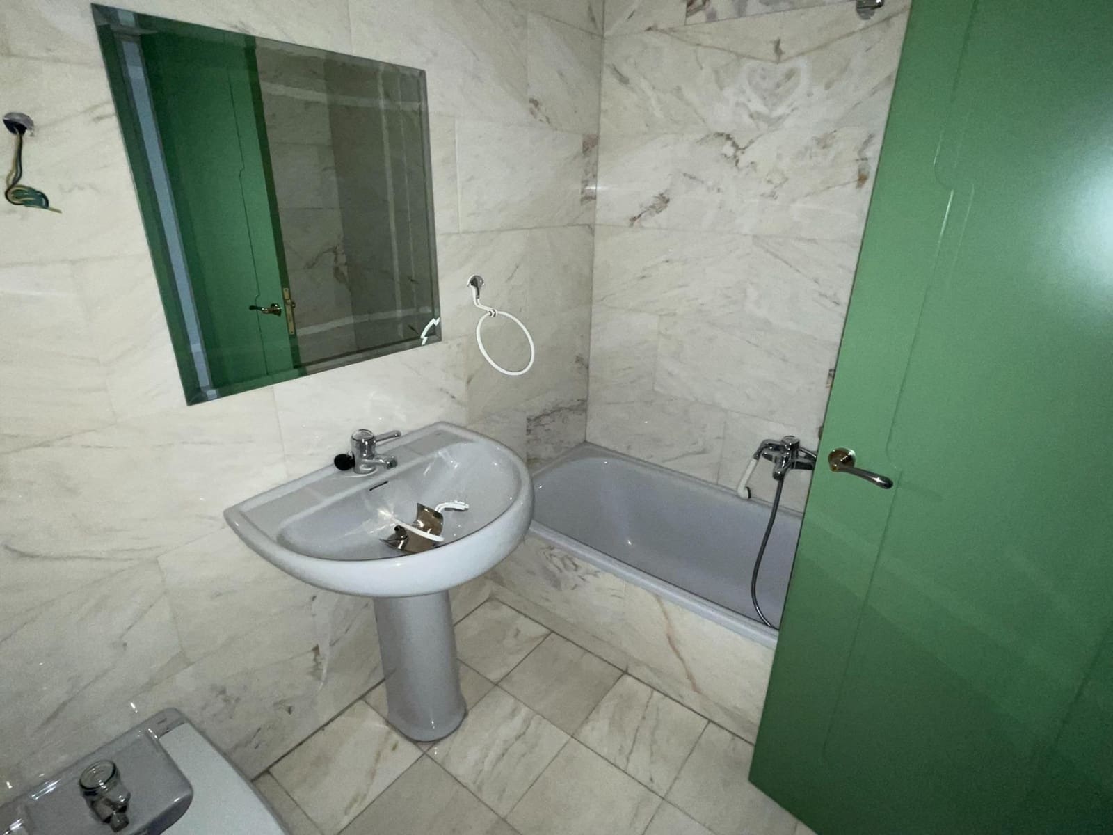 Bureau à vendre à Ponferrada - 80 000 € (Ref: 9367628)