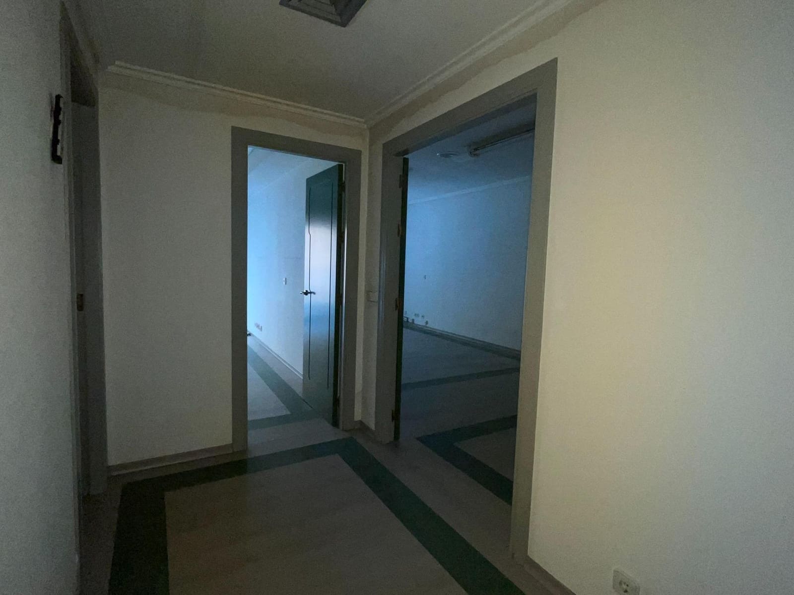 Bureau à vendre à Ponferrada - 80 000 € (Ref: 9367628)