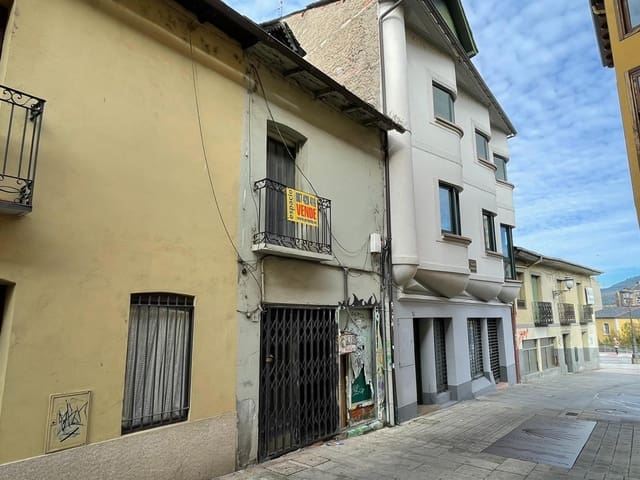 3 soverom Hus til salgs i Ponferrada - € 68 000 (Ref: 9367630)