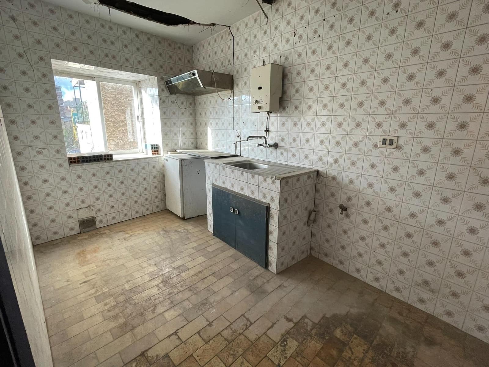 3 soverom Hus til salgs i Ponferrada - € 68 000 (Ref: 9367630)