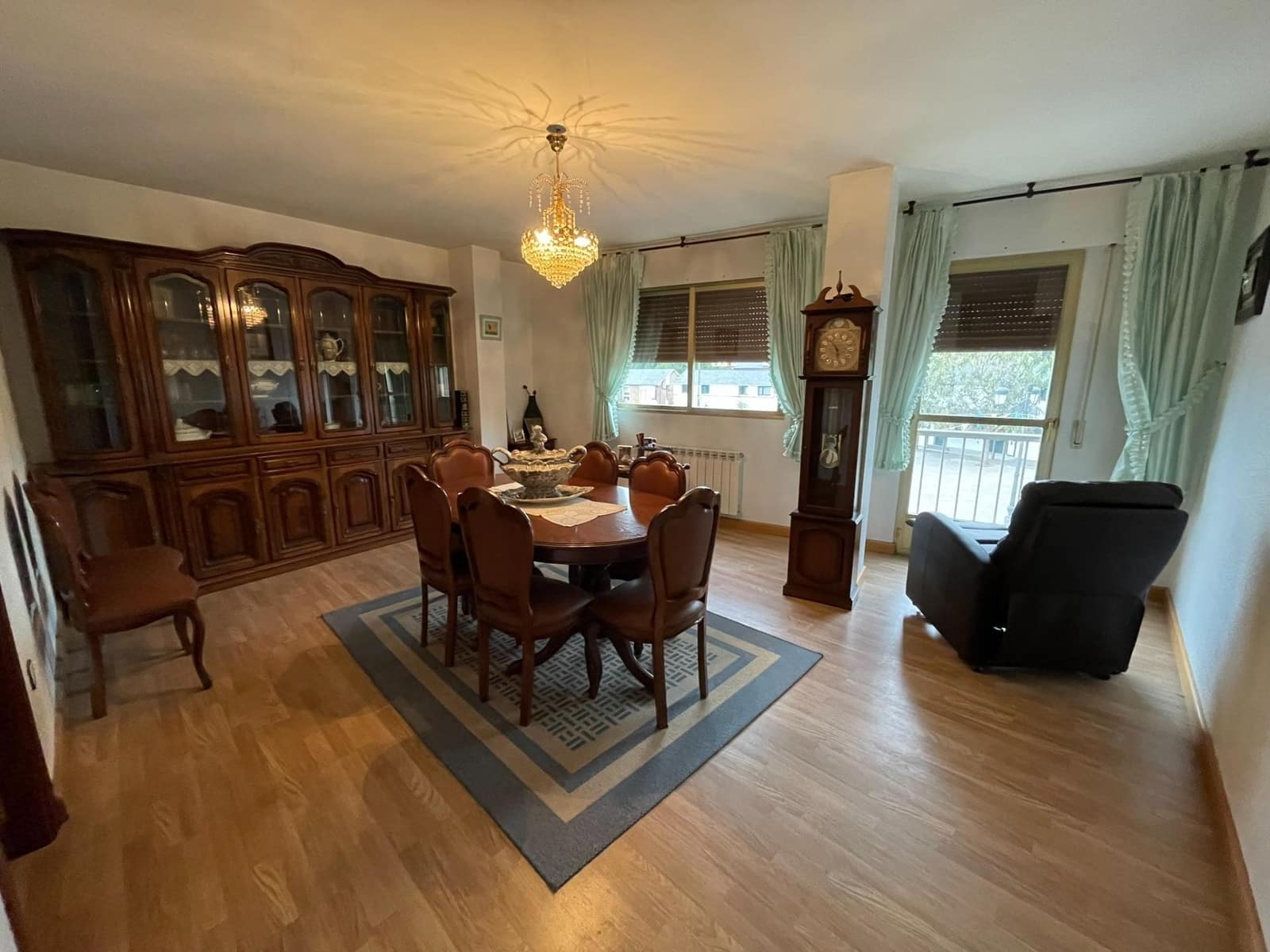 4 bedroom Townhouse for sale in Toral de Merayo - € 250,000 (Ref: 9367631)