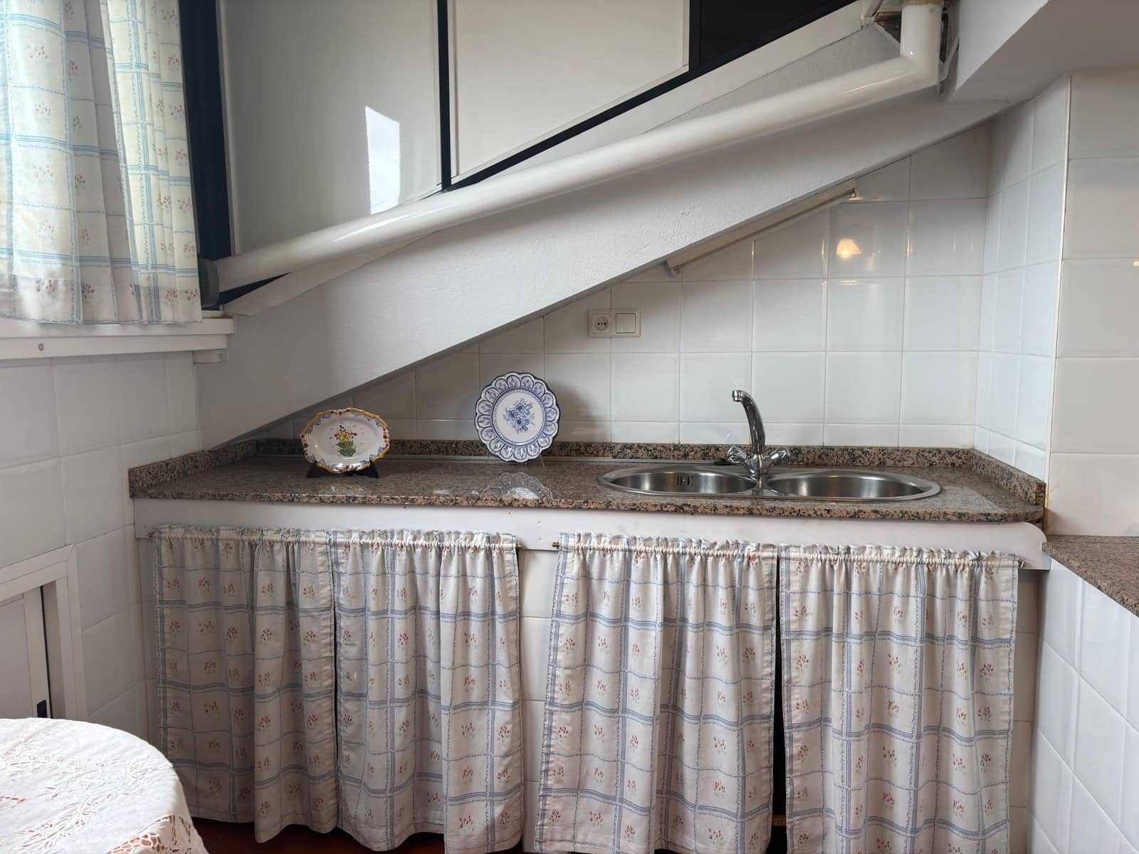 3 sypialnia Mieszkanie na sprzedaż w Ponferrada z garażem - 185 000 € (Ref: 9441393)