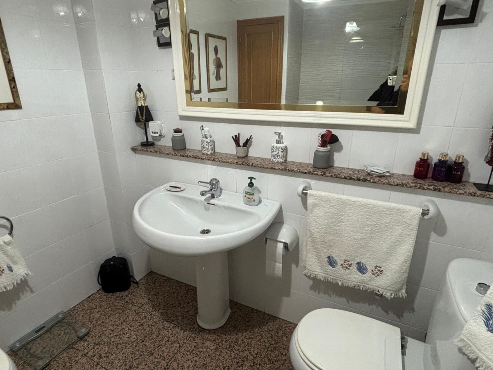 3 sypialnia Mieszkanie na sprzedaż w Ponferrada z garażem - 185 000 € (Ref: 9441393)