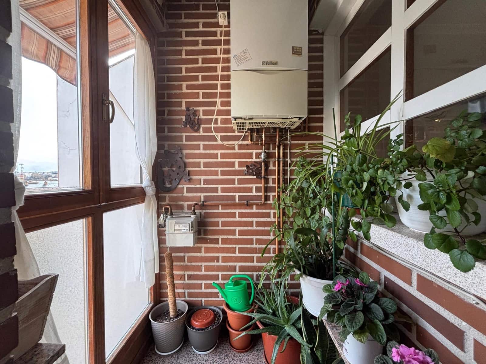 3 sypialnia Mieszkanie na sprzedaż w Ponferrada z garażem - 185 000 € (Ref: 9441393)