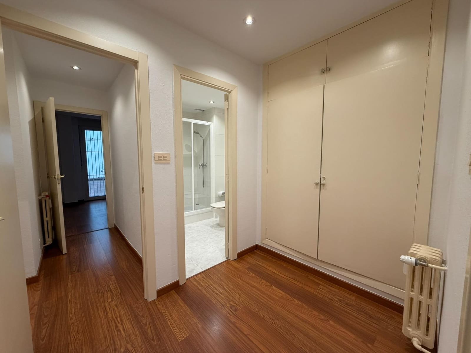 4 bedroom Flat for sale in Ponferrada with garage - € 195,000 (Ref: 9499756)