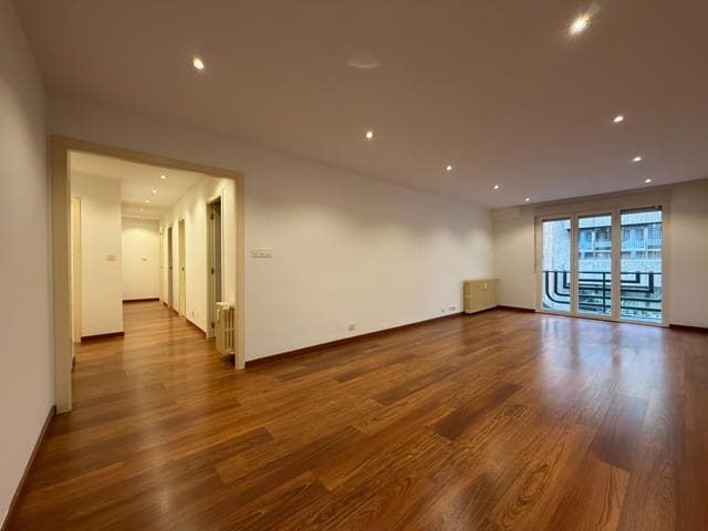 Piso de 4 habitaciones en Ponferrada en venta con garaje - 195.000 € (Ref: 9499756)