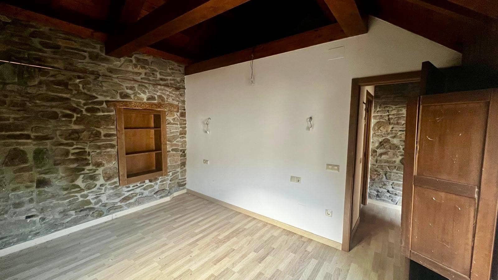 3 soverom Villa til salgs i Villablino - € 158 500 (Ref: 9508945)