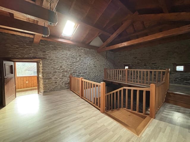 3 soverom Villa til salgs i Villablino - € 158 500 (Ref: 9508945)