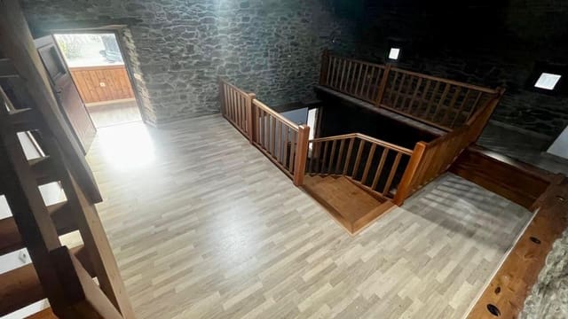 3 soverom Villa til salgs i Villablino - € 158 500 (Ref: 9508945)