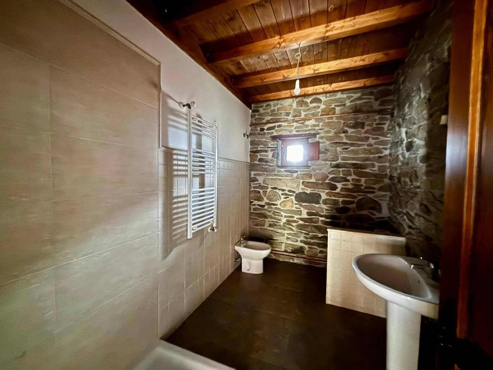 3 soverom Villa til salgs i Villablino - € 158 500 (Ref: 9508945)