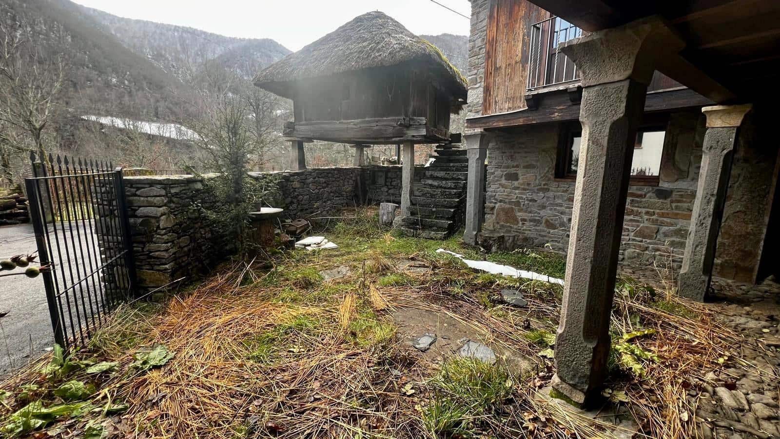 3 soverom Villa til salgs i Villablino - € 158 500 (Ref: 9508945)