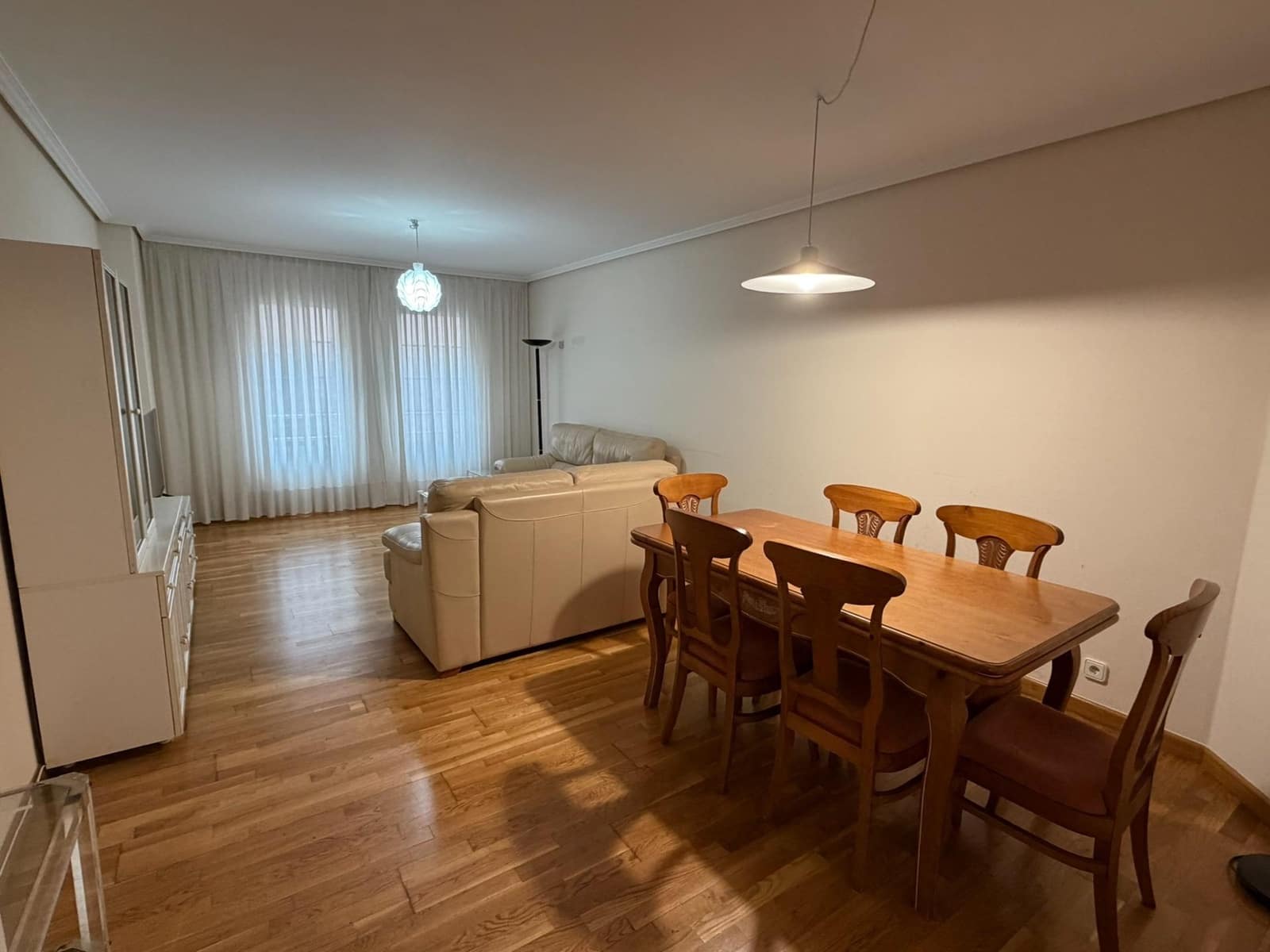 4 slaapkamer Flat te koop in Ponferrada met garage - € 240.000 (Ref: 9524393)