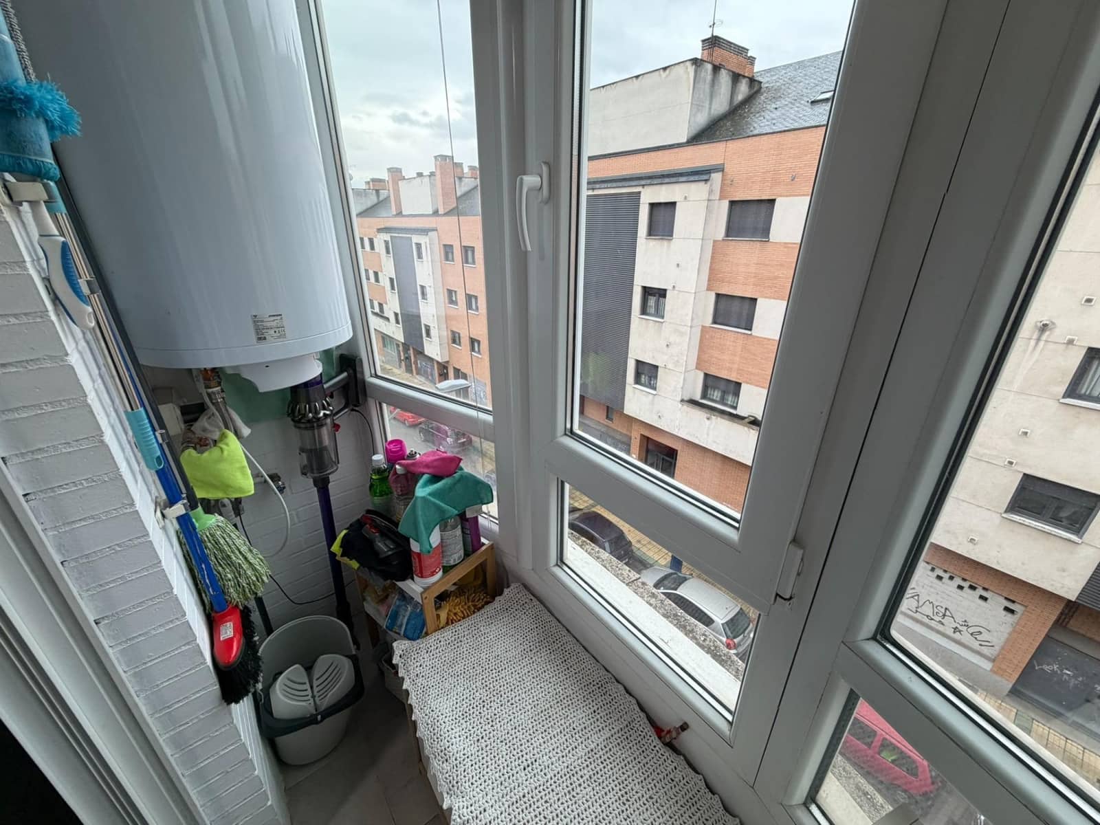 3 soveværelse Lejlighed til salg i Ponferrada med garage - € 135.000 (Ref: 9527778)