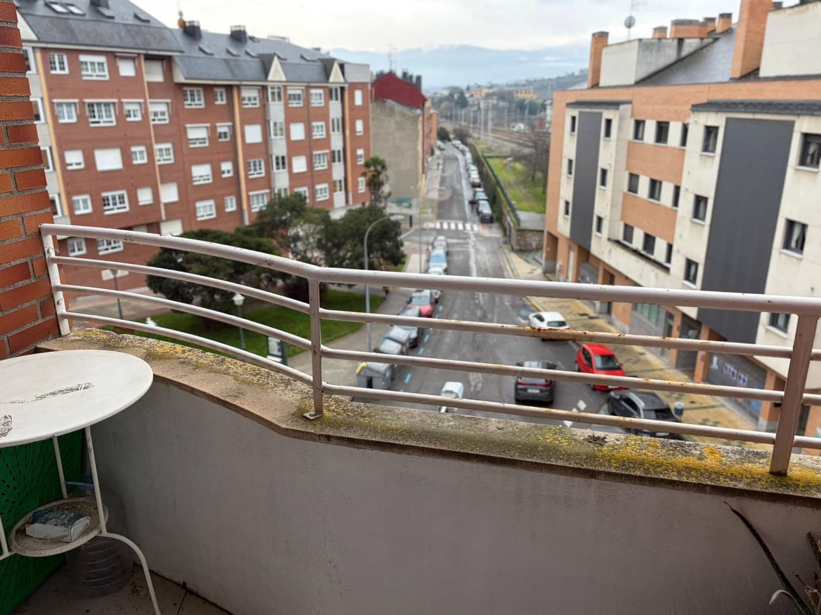 3 soveværelse Lejlighed til salg i Ponferrada med garage - € 135.000 (Ref: 9527778)