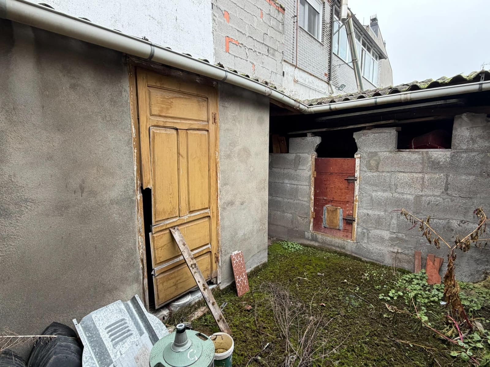 Garage for sale in Ponferrada - € 27,000 (Ref: 9543729)